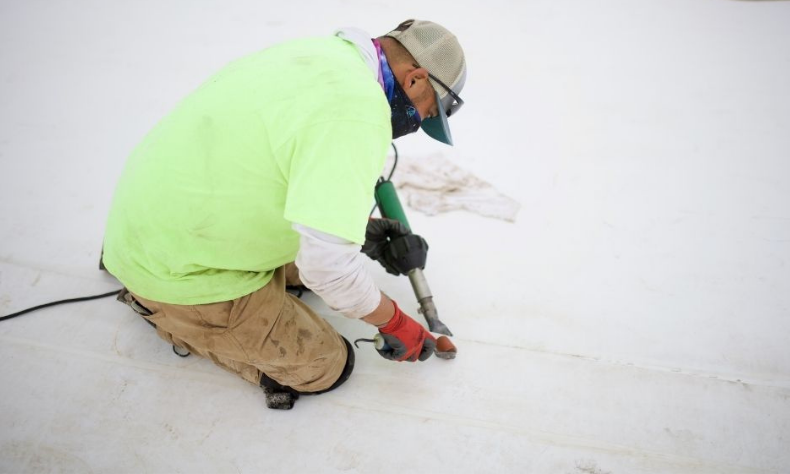 What is Commercial Roof Restoration?