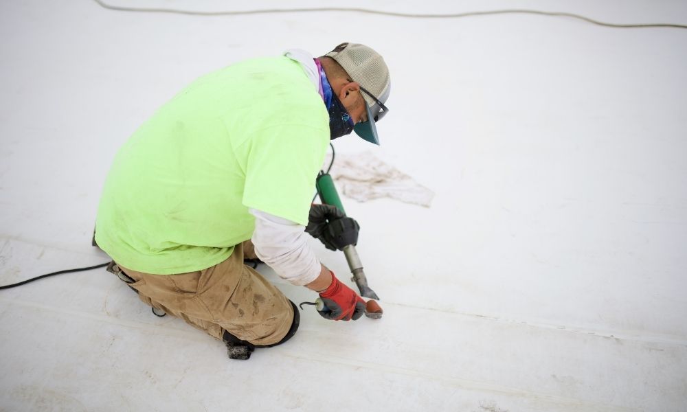 What Exactly Is Commercial Roof Restoration?