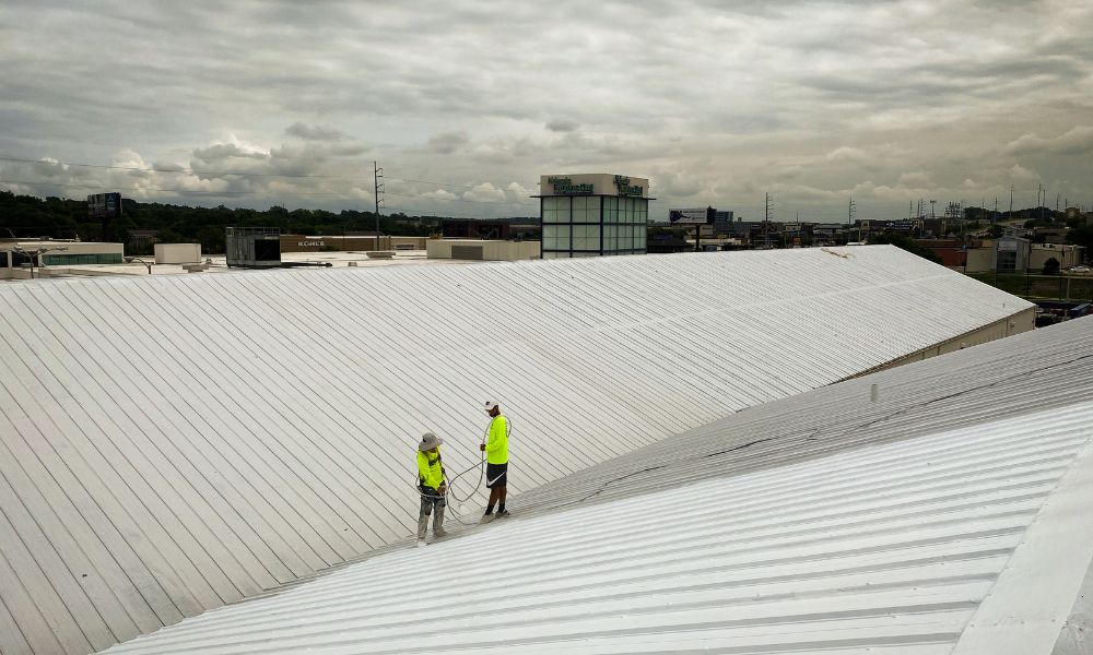 What are the Different Types of Commercial Flat Roof Systems?