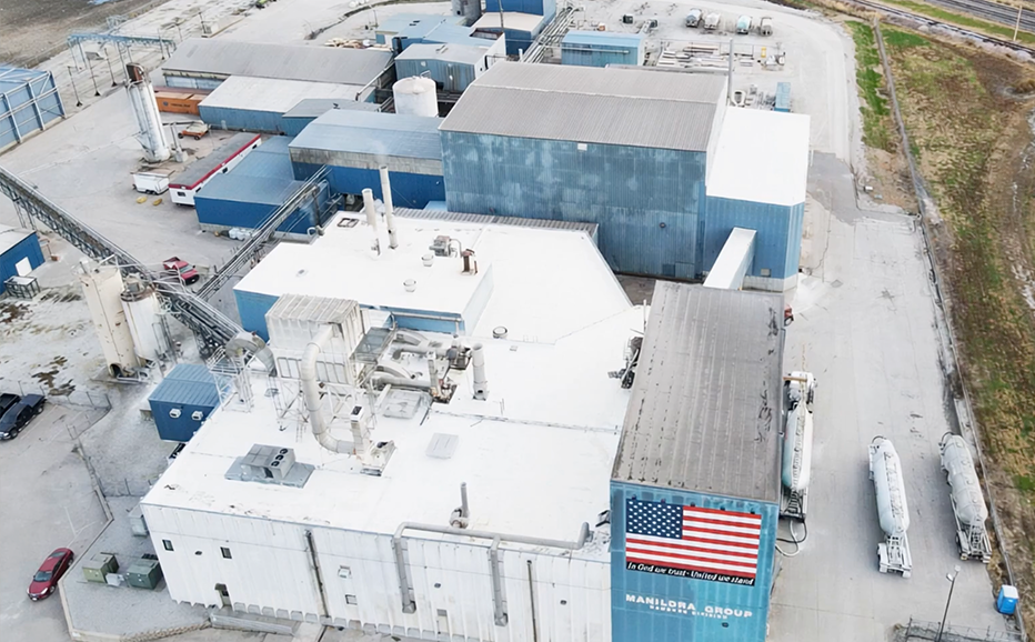 https://www.armourroofco.com/wp-content/uploads/2025/03/Industrial-Shot-v2.png